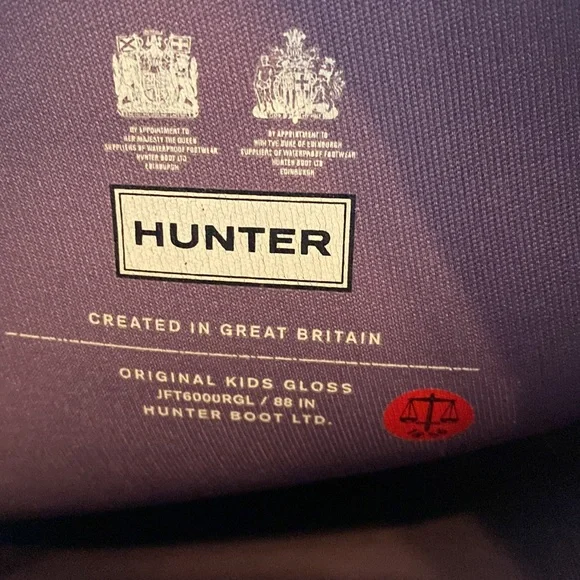 Hunter Glossy Plum Rain Boot 5 - Picture 10 of 11